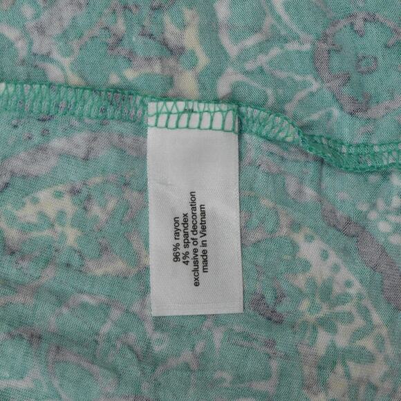 Lane Bryant Women's Size 18/20 Basic Sleeveless Green Geometric Rayon V-Neck - Picture 7 of 8